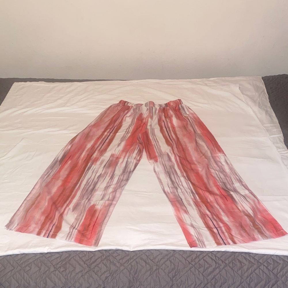 Chic Striped Wide Leg Pants in Red and White